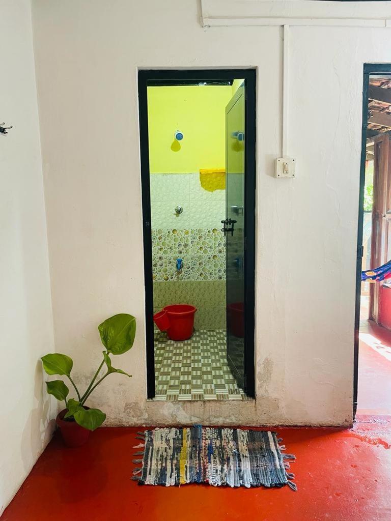 Hotel The Blues Alappuzha Exterior foto