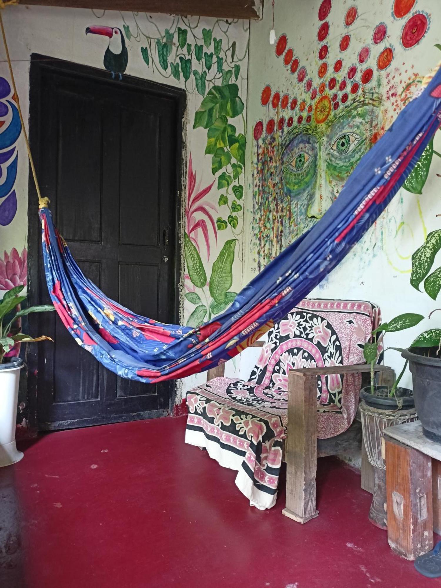 Hotel The Blues Alappuzha Exterior foto